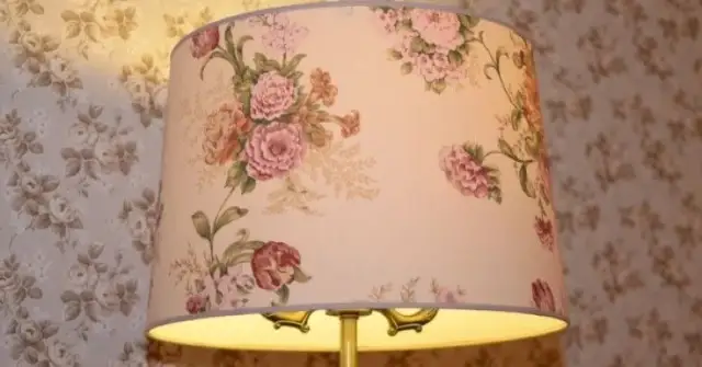 Jak zrobić abażur z firanki - proste kroki, które zachwycą każdego