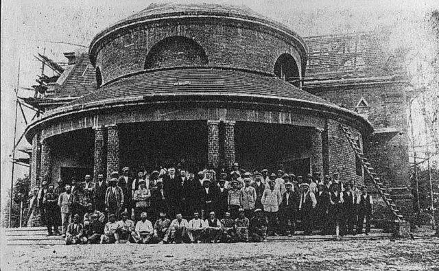 Sanktuarium św. Idziego w Mikorzynie: historia, architektura i kult.