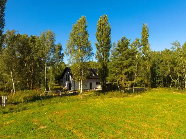 Czy budynek rekreacji indywidualnej można wynajmować bez obaw?