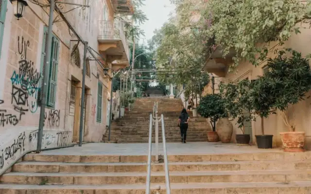 Bejrut czy jest bezpiecznie? Odkryj ryzyka i bezpieczne dzielnice