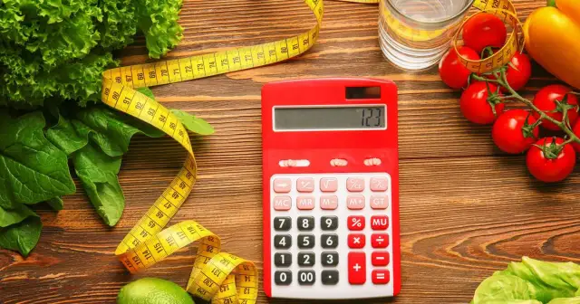 100 kcal ile to kalorii – zaskakujące przeliczenie, które musisz znać