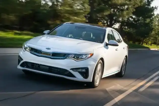 Kia Optima jaki silnik wybrać? Poznaj mocne i słabe strony silników