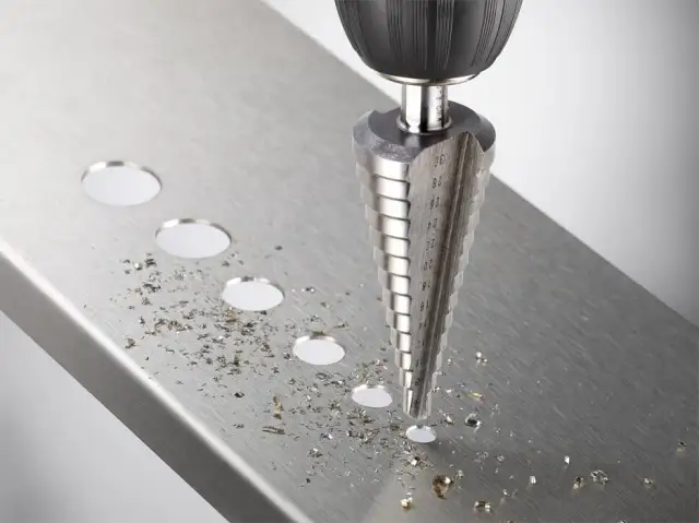 Jak rozpoznać wiertła do metalu: kluczowe cechy i wskazówki