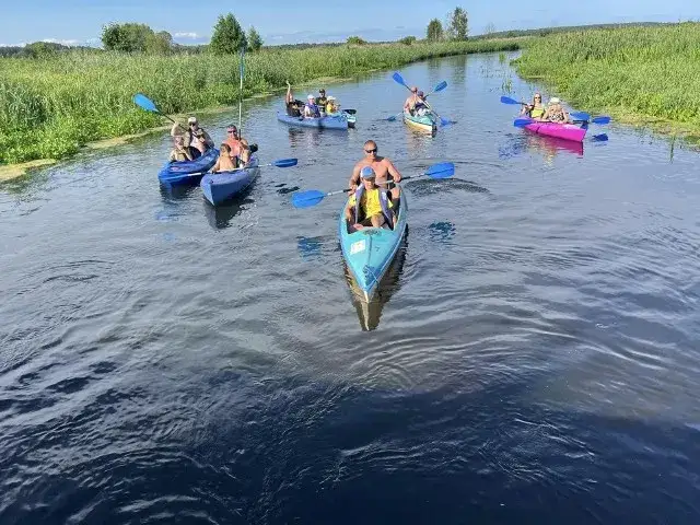 Gdzie na kajaki Podlasie: najlepsze trasy i wypożyczalnie kajaków