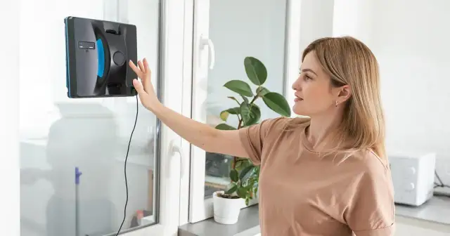 Jak myć okna bez smug i zacieków? Poznaj sekrety eksperta!