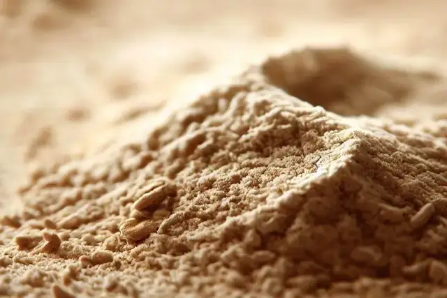 Czy mąka razowa ma gluten? Sprawdź, co musisz wiedzieć o diecie