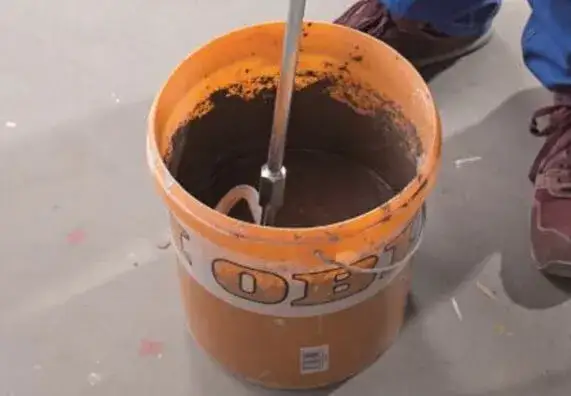 Jakie właściwości i zastosowanie ma zaprawa cementowo-wapienna w budownictwie?