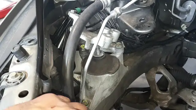 Civic VIII UFO: Pompa paliwa lokalizacja, objawy, wymiana krok po kroku