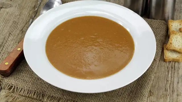 Soupe de poisson maison : recette facile et traditionnelle Marmiton