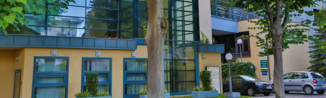 Jak dojade do sanatorium Świnoujście Sasanka? Sprawdź najlepsze opcje dojazdu