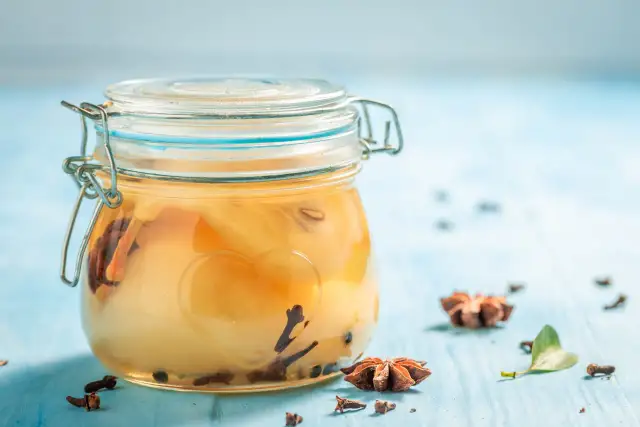 Lody waniliowe z gruszkami: syrop czy ocet? Rozwiąż dylemat!