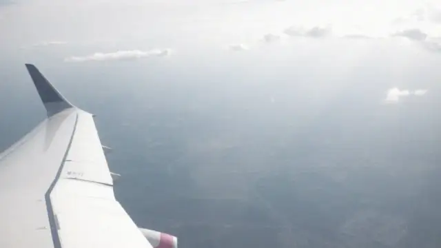 Ile trwa lot z Warszawy do Malagi? Odkryj czas przelotu i więcej