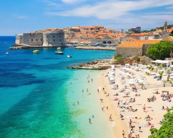 Ile kosztuje lot do Chorwacji? Ceny, które Cię zaskoczą