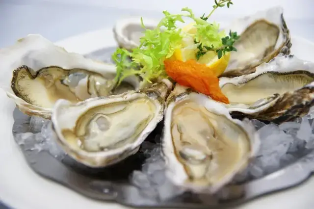 Kiedy jest sezon na ostrygi i dlaczego warto je jeść wtedy?