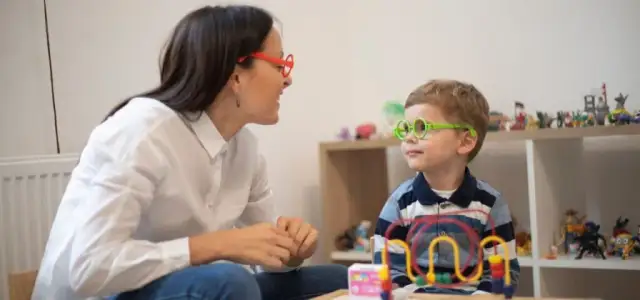 Gdzie zgłosić problemy wychowawcze z dzieckiem i uzyskać pomoc?