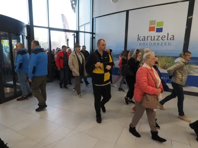 Karuzela Kołobrzeg kiedy otwarcie - poznaj datę i szczegóły centrum
