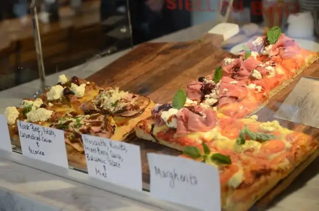 Ile kosztuje pizza w Rzymie? Ceny, które zaskoczą turystów