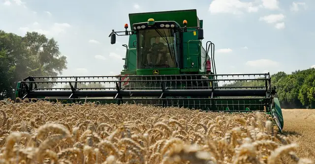  John Deere 2266 - kompletny przegląd kombajnu. Wyposażenie, opinie, cena