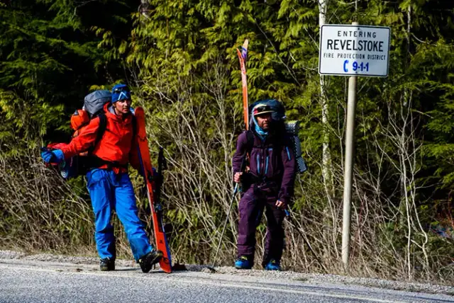 Futerał na narty: Jak wybrać idealny? Przewodnik i porady