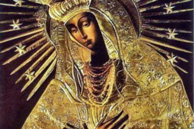 Skąd pochodzi nazwa litania loretańska i jej znaczenie w tradycji?