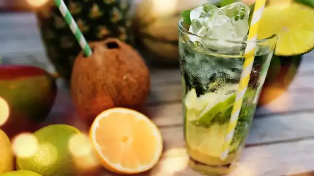 ¿Cansado del alcohol? Crea bebidas sin gas, deliciosas y sanas