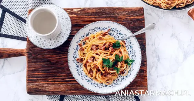 Przepis na spaghetti carbonara, który zawsze wychodzi idealnie