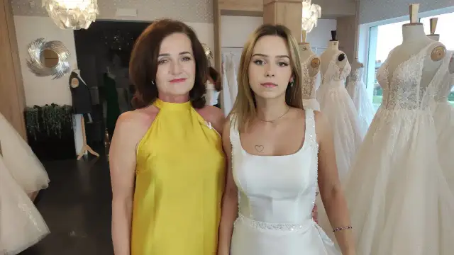 Kto płaci za suknię ślubną? Uniknij nieporozumień i zaplanuj budżet.