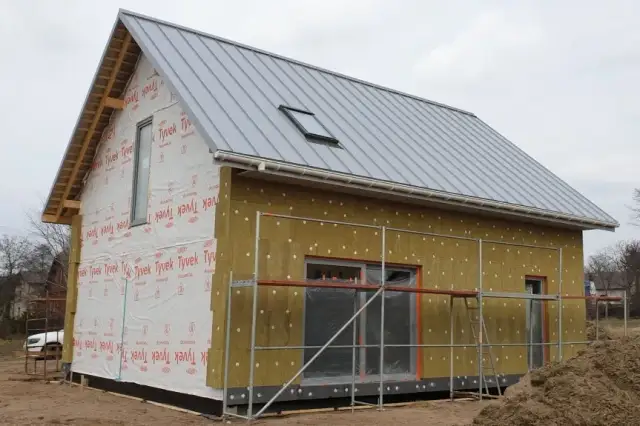 Czym ocieplić dom szkieletowy, aby uniknąć wysokich kosztów?