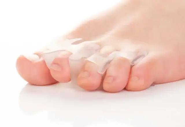 Separatory na haluksy: Czy naprawdę działają? Opinie i zastosowanie