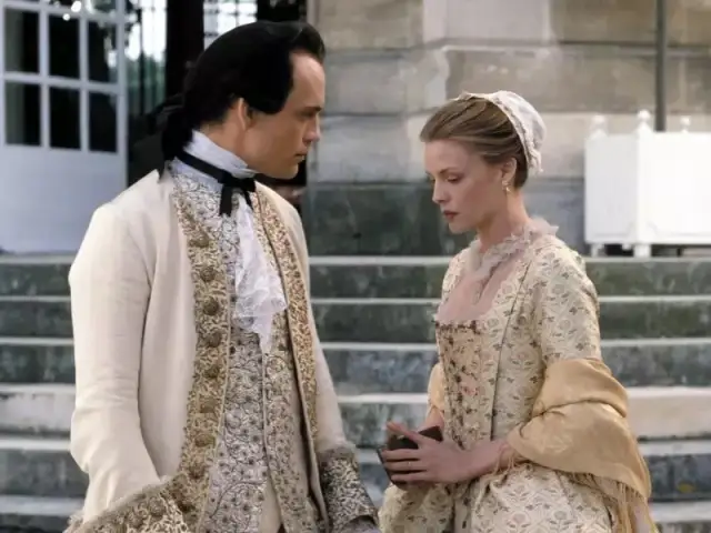 Najlepsze filmy kostiumowe o miłości, które musisz zobaczyć