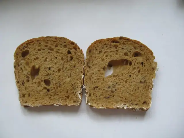 Chleb bezglutenowy a odchudzanie: Co naprawdę decyduje o wadze?