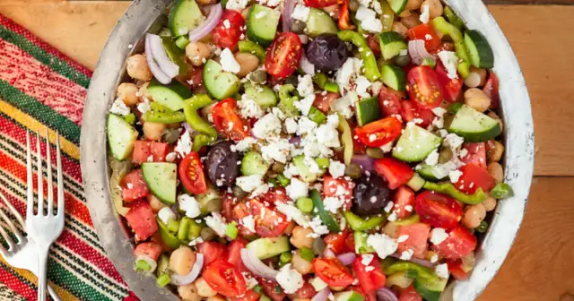 Low-Carb-Salate: Einfache Rezepte, die wirklich sättigen