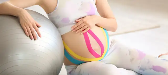 Fizjoterapia po porodzie: Kiedy i dlaczego to Twoja inwestycja?