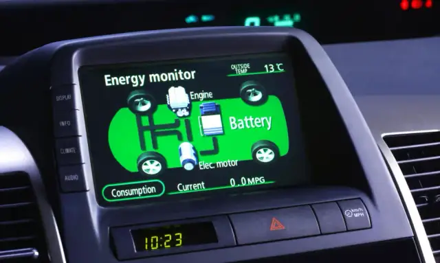 Jak sprawdzić akumulator samochodowy i uniknąć kosztownych awarii