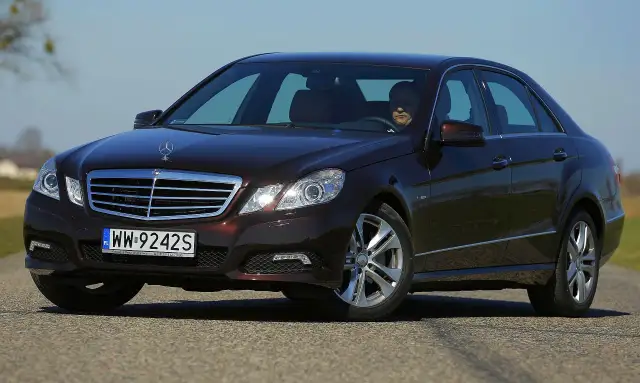 Mercedes W212 - jakie silniki diesla oferują najlepszą moc i oszczędność?