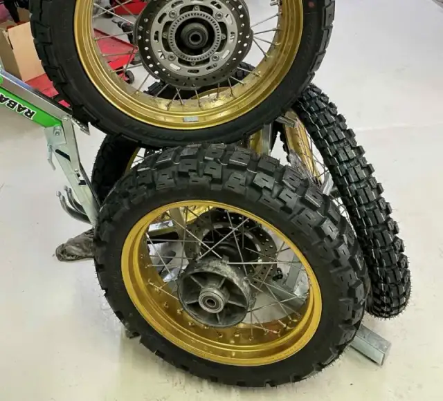 Ile kosztuje centrowanie koła motocyklowego? Poznaj ukryte koszty