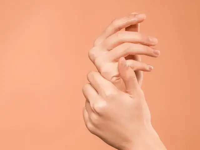 Jakie leki na drętwienie rąk mogą naprawdę pomóc w ulżeniu?