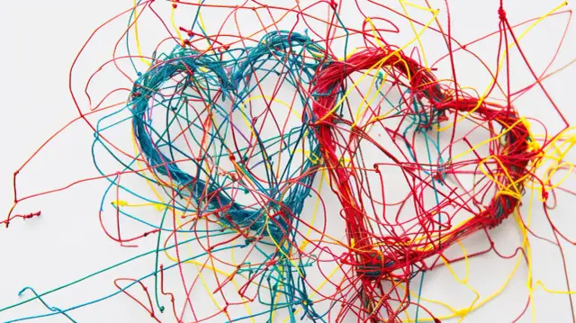 Zdezorganizowany styl przywiązania: Jak go rozpoznać w relacjach?