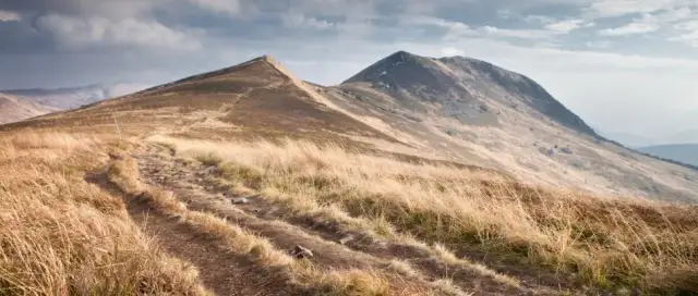 Czy Bieszczady to góry? Odkryj ich niezwykłe piękno i znaczenie
