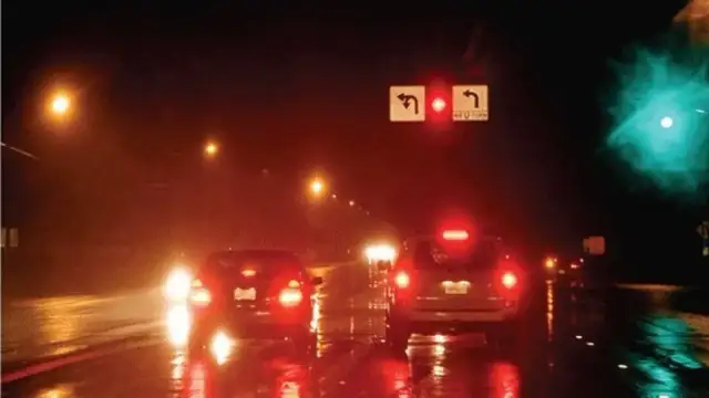 Jak widac swiatla z astygmatyzmem i dlaczego są rozmyte