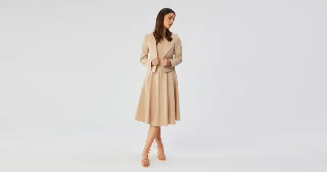 Jak ubrać się na komunię? Eleganckie stylizacje dla gości