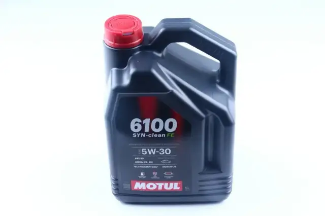Olej 5W30 Motul 6100 - najlepszy wybór dla twojego silnika