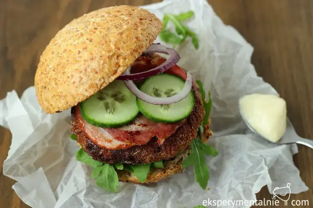 Idealne hamburgery z mięsa mielonego: Sekret soczystości