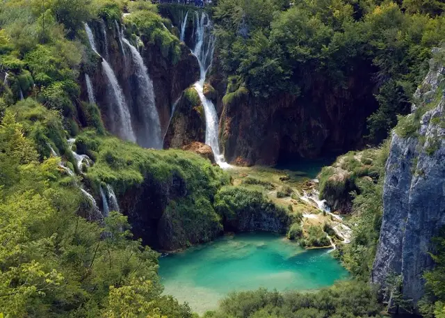 Najpiękniejsze miejsca w Chorwacji: Przewodnik po perłach Adriatyku