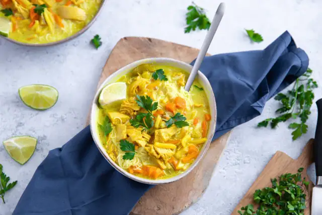 Jaki makaron do zupy tajskiej? Wybierz idealny!