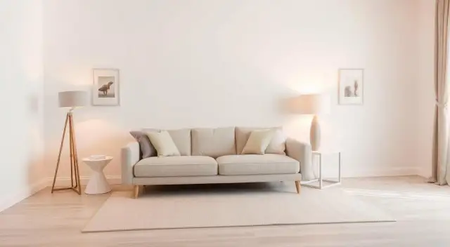 Białe meble i szara kanapa: Jaki kolor ścian wybrać?