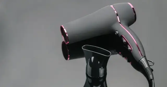 Cena suszarki do włosów: Ile kosztuje dobry model i czy warto dopłacić?