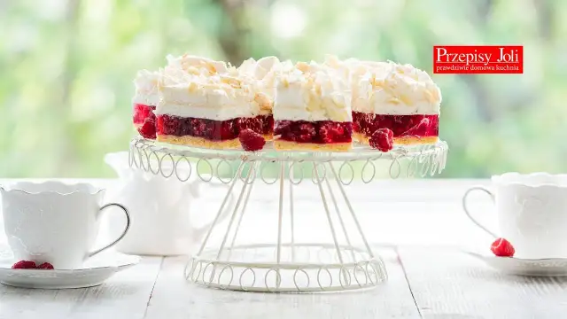 Jak zrobić Malinową Chmurkę? Przepis, który zawsze się uda!