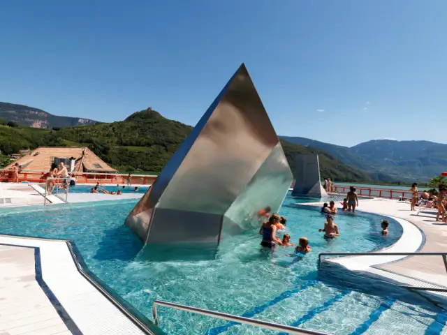 Kalterer See: Alle Infos für Ihren perfekten Badetag im Lido