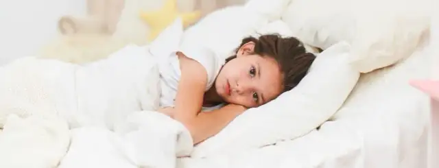 Jak rozpoznać owsika u dziecka? Objawy, które mogą zaniepokoić